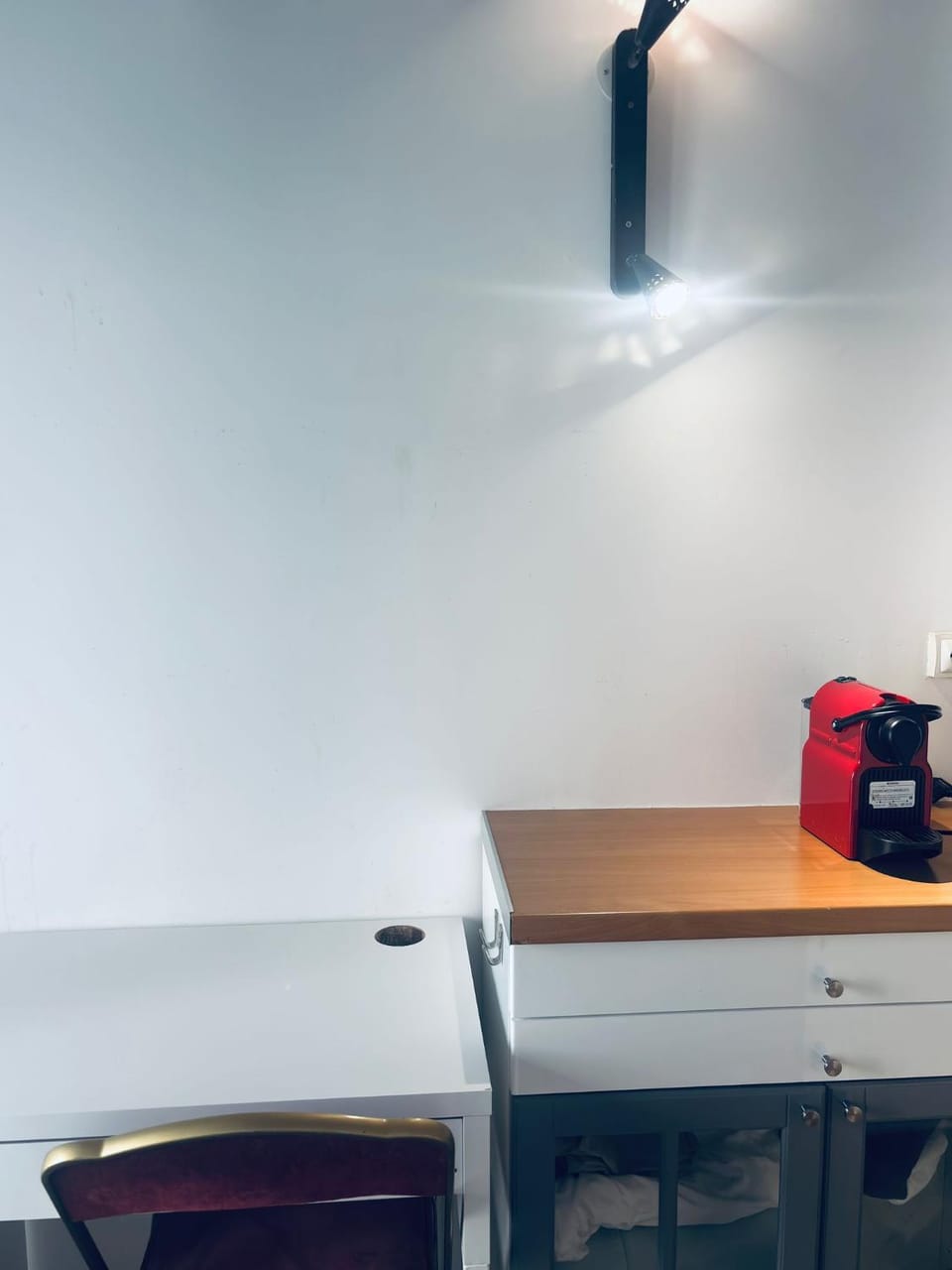 Elegant Studio near Pompidou Center Apartment in Paris