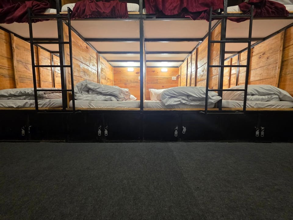 bunk bed