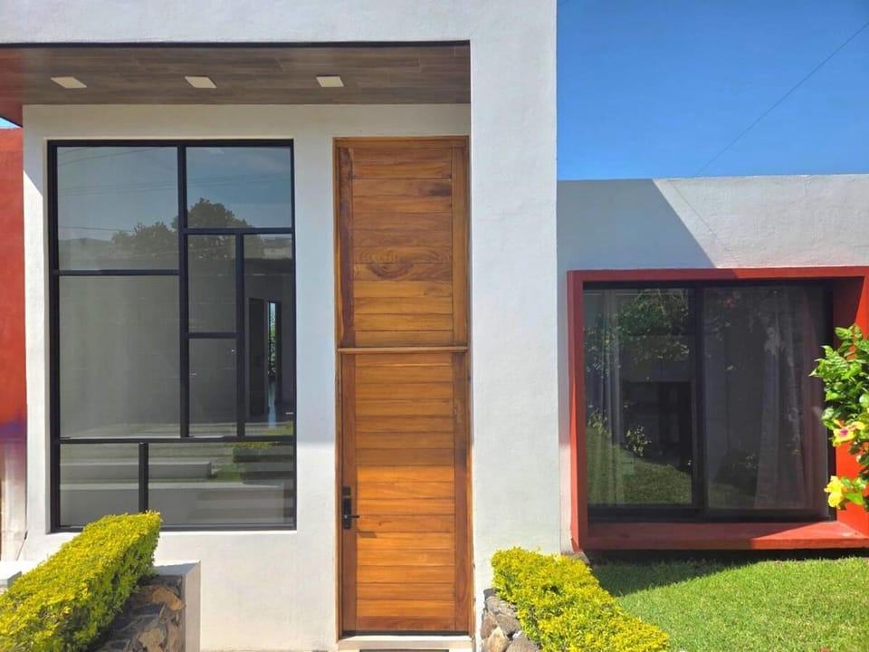 Burgos Cuernavaca Pool Terrace & Garden Apartment in State of Morelos
