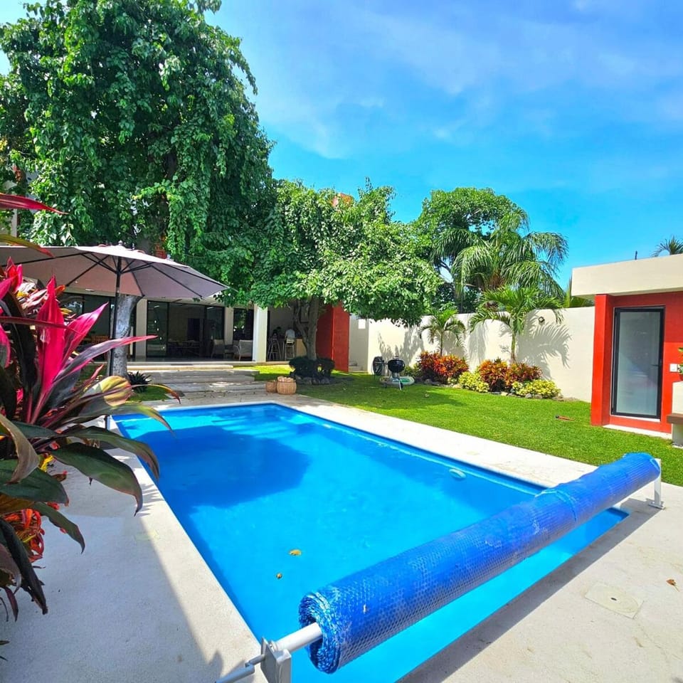 Burgos Cuernavaca Pool Terrace & Garden Apartment in State of Morelos