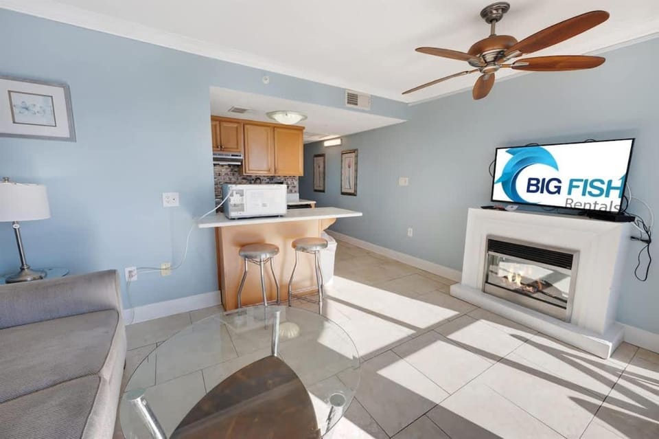Direct Oceanfront at Meridian Plaza, Pools & Views House in Myrtle Beach