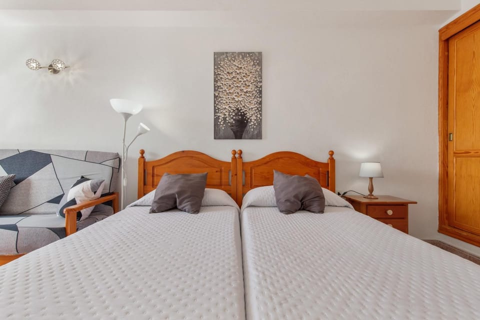 Living room, Bedroom