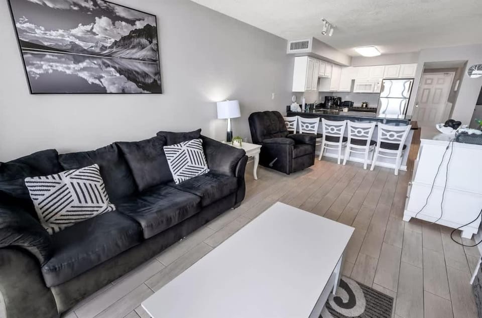 Ocean Park Private, Luxurious & Incredible Views House in Myrtle Beach