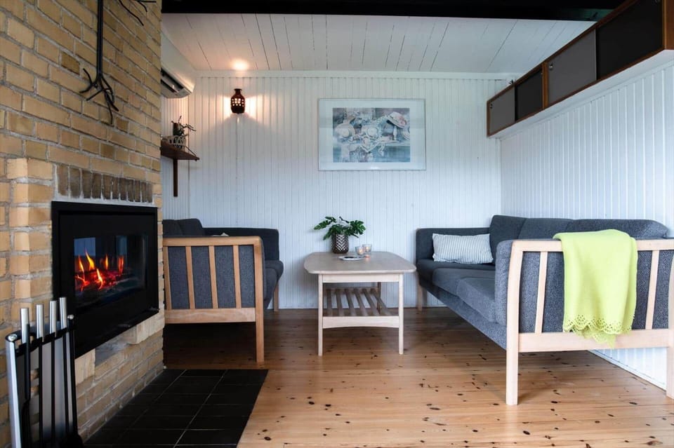M252-Vaeggerlose-Bjergfruevej-6 House in Væggerløse