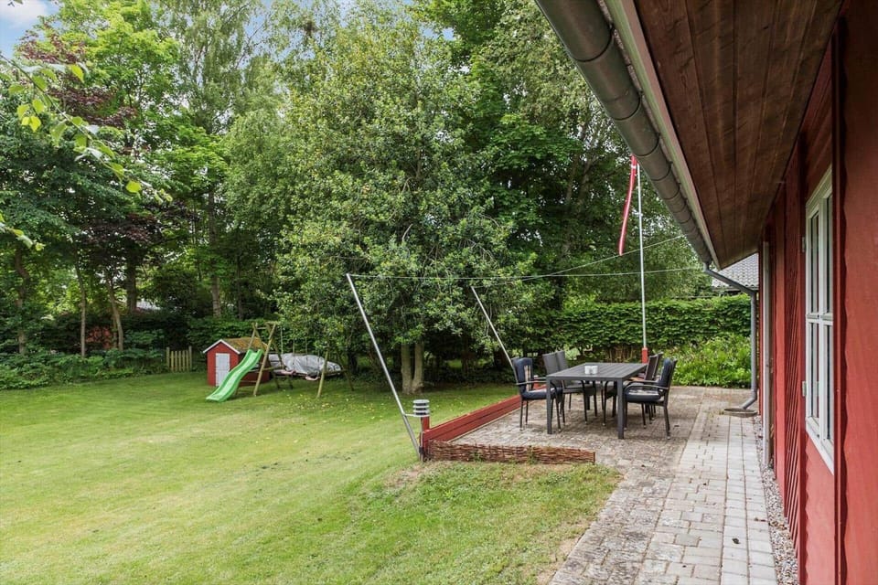 M322-Vaeggerlose-Cypresvej-10 House in Væggerløse