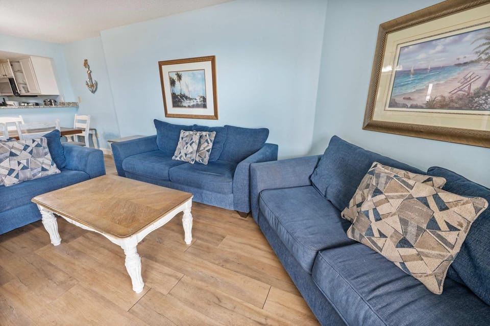 Sand Dunes Resort on 8th Floor, Pools, Views, 3 BR Apartment in Myrtle Beach