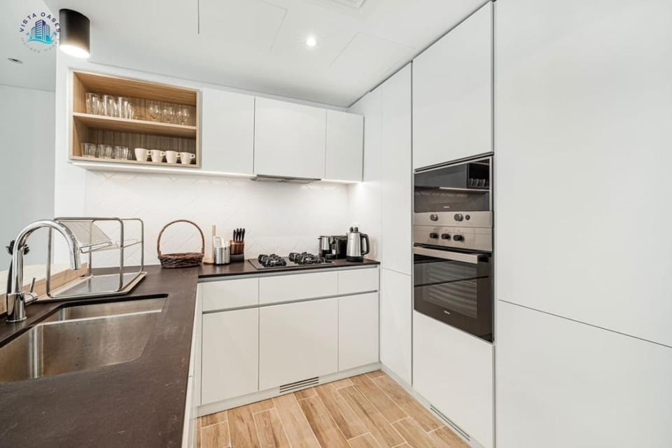 Cozy 2-BR at Belgravia Square Apartment in Dubai