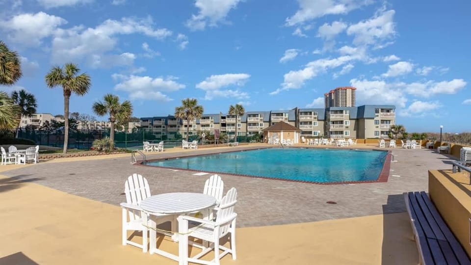New,Top Floor Views,Private Maisons Sur Mer,Pools! House in South Carolina