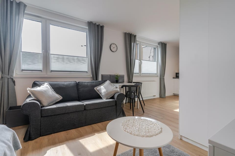 Living room, Photo of the whole room, Seating area