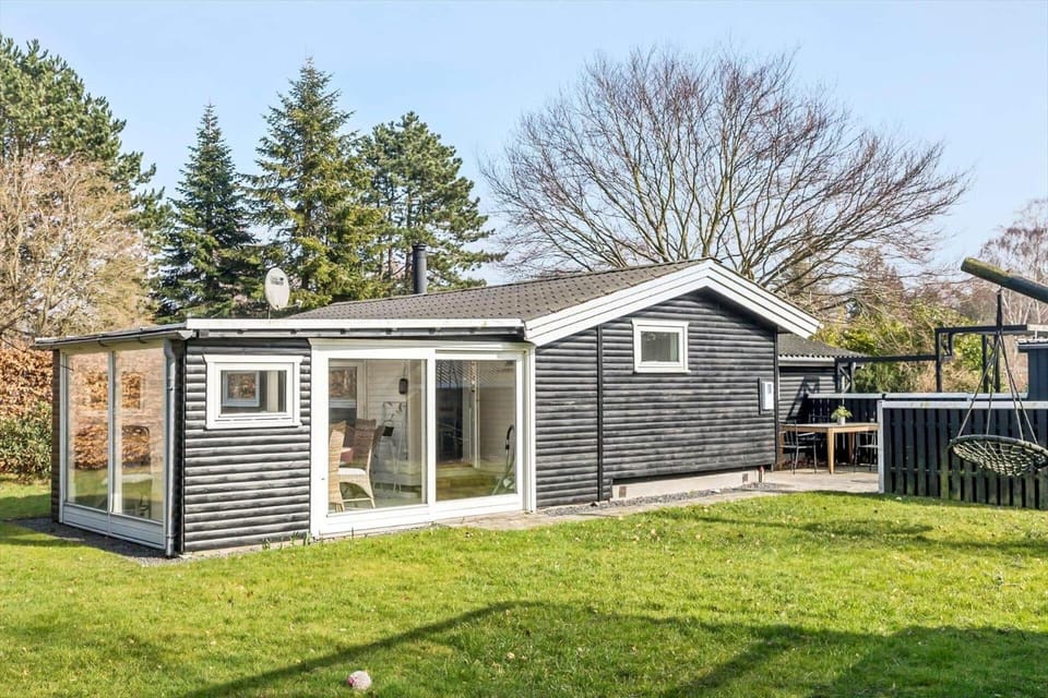 M298-Vaeggerlose-Nattergalevej-2 House in Væggerløse