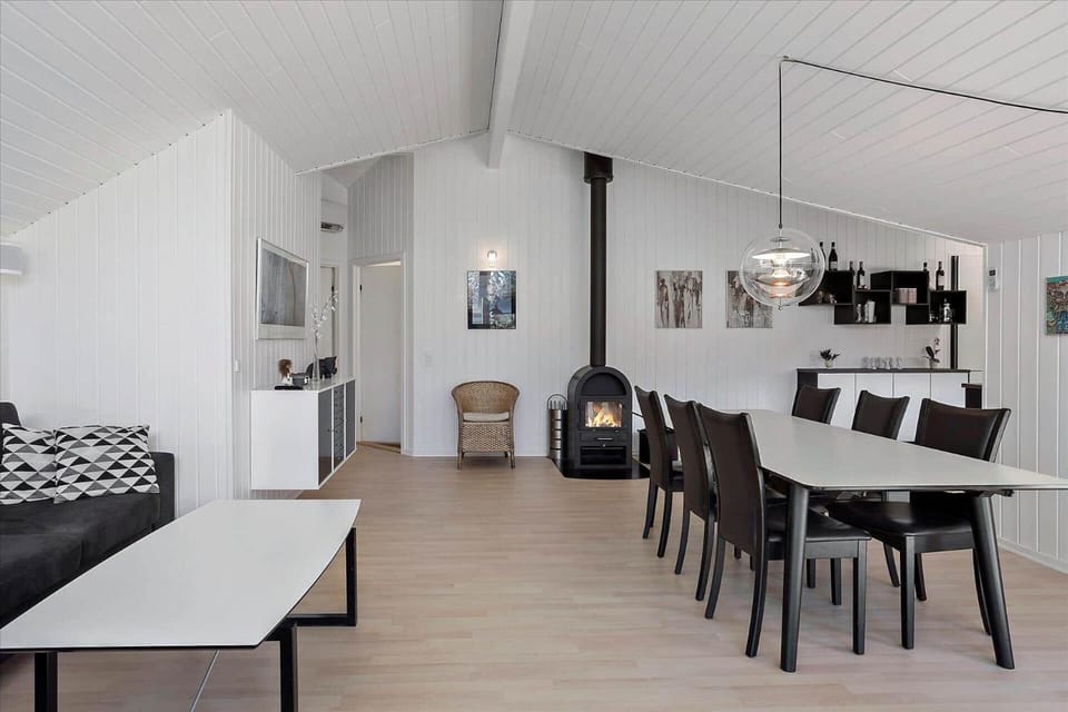 M142-Vaeggerlose-Baeverstien-18 House in Væggerløse