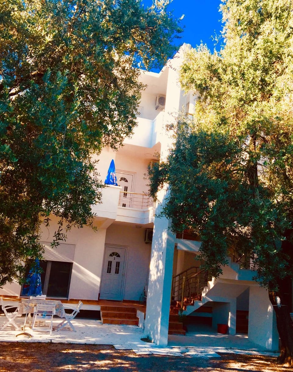 Montebello Inn apartments Apartment in Ulcinj Municipality