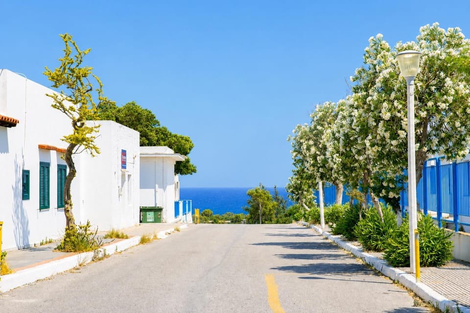 Property building, Neighbourhood, Natural landscape, Sea view