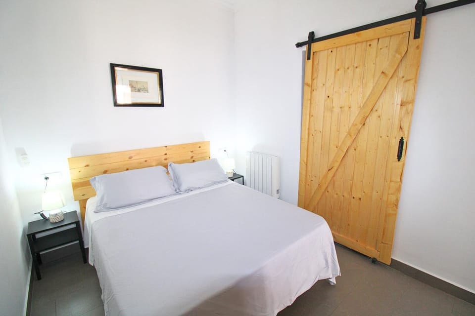 Bed, Bedroom, wardrobe