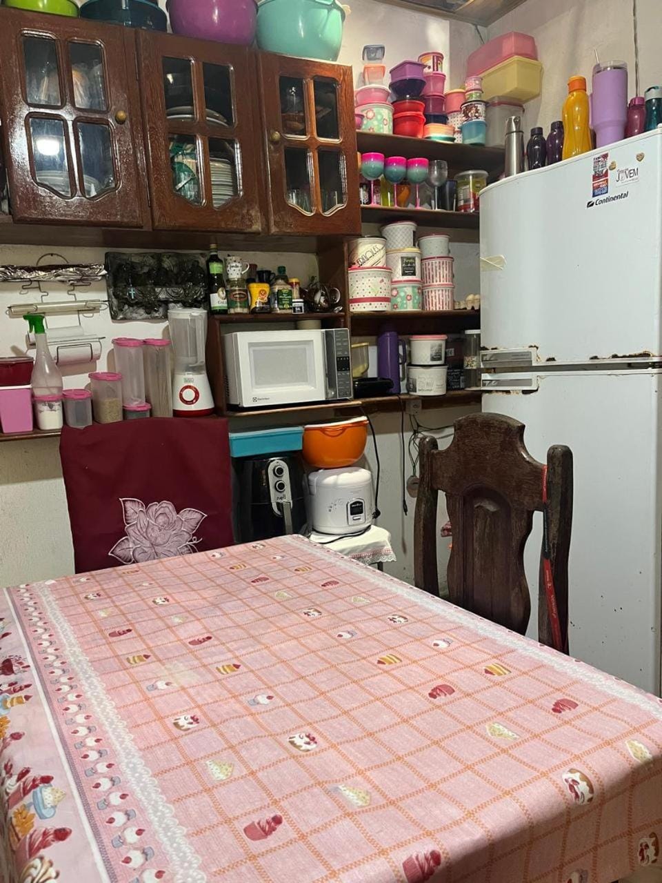 Kitchen or kitchenette, Dining area, dishwasher, oven, pet friendly, stove
