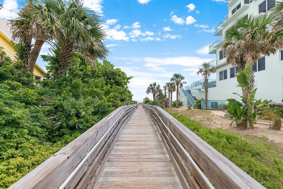 Son and Sand House in New Smyrna Beach