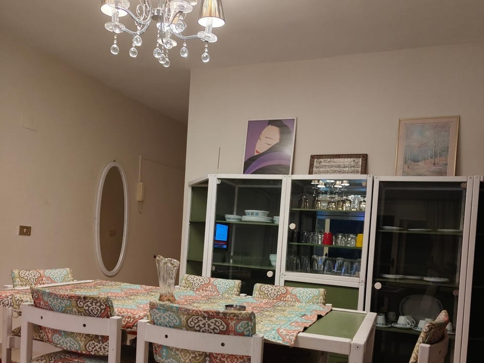شقه على البحر مميزه فى سيتى اسكوير مصطفى كامل الظباط سيدى جابر Apartment in Alexandria