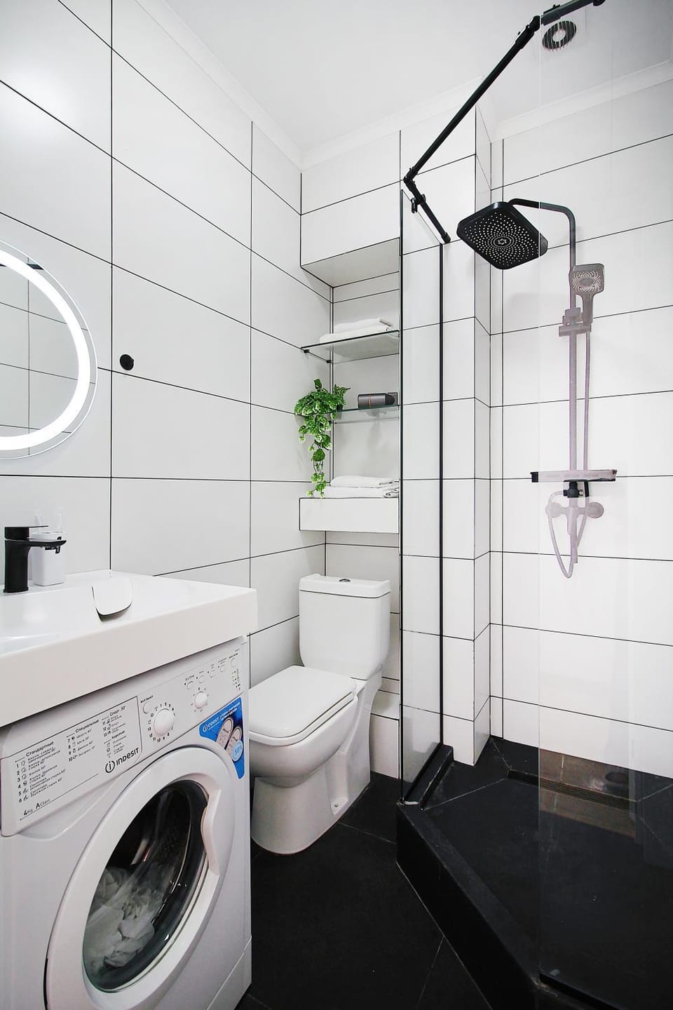 Blue Yurt 3, Arbat, location Metro Apartment in Almaty