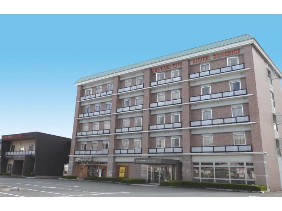 Maniwa City Hotel Sunrise - Vacation STAY 98585v Hotel in Japan