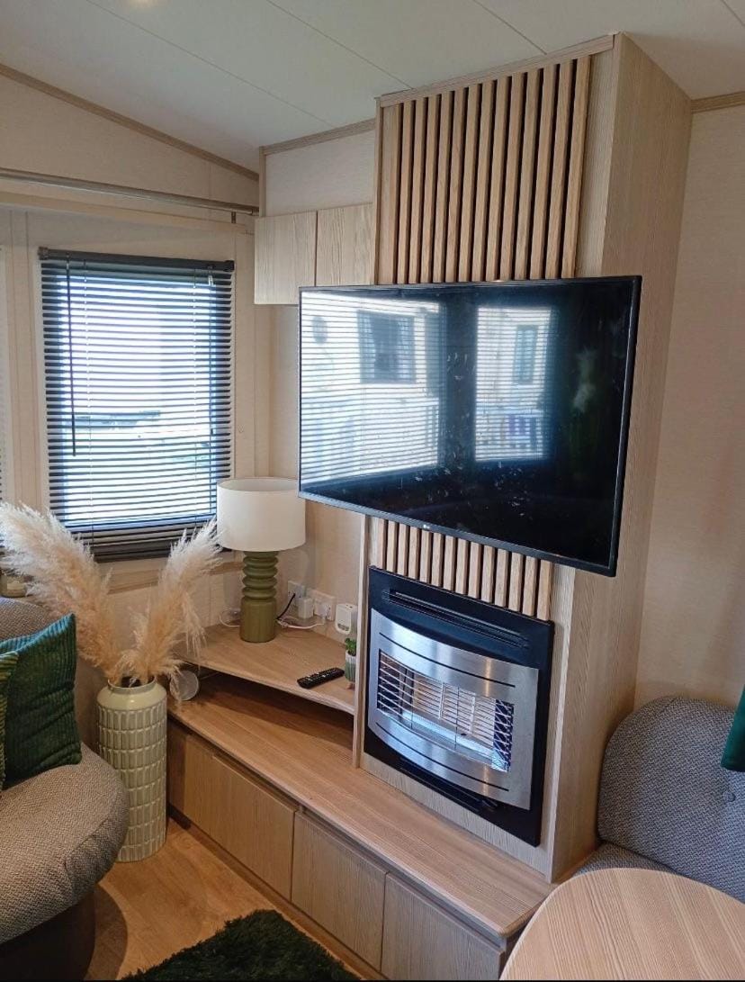 Lilah's caravan rental Campground/ 
RV Resort in Rhyl