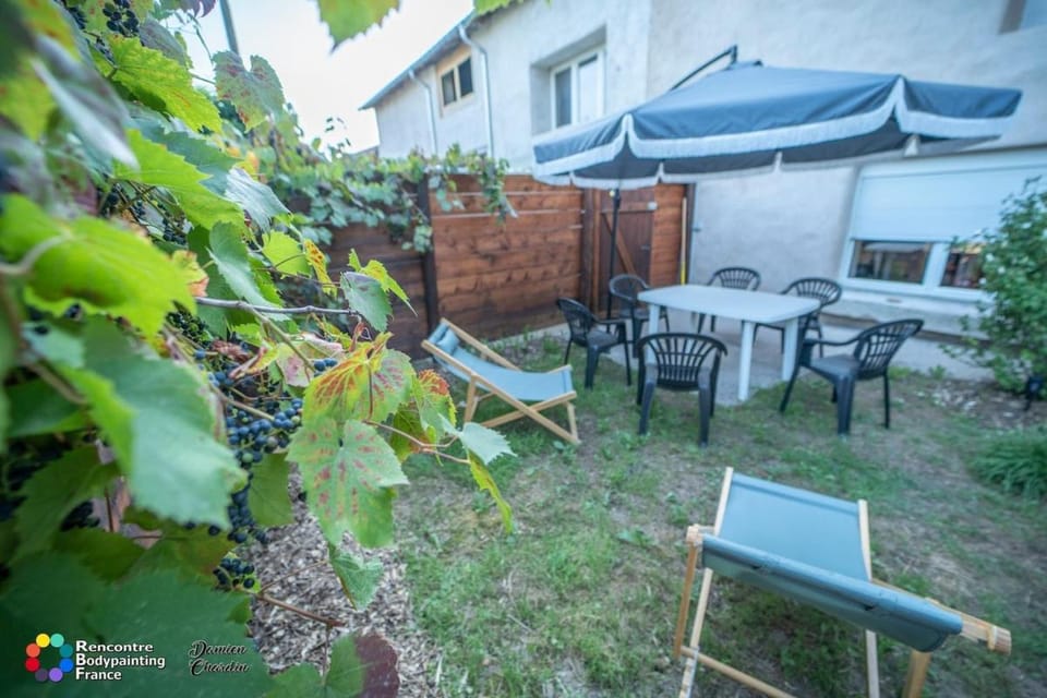Garden, Garden, Balcony/Terrace