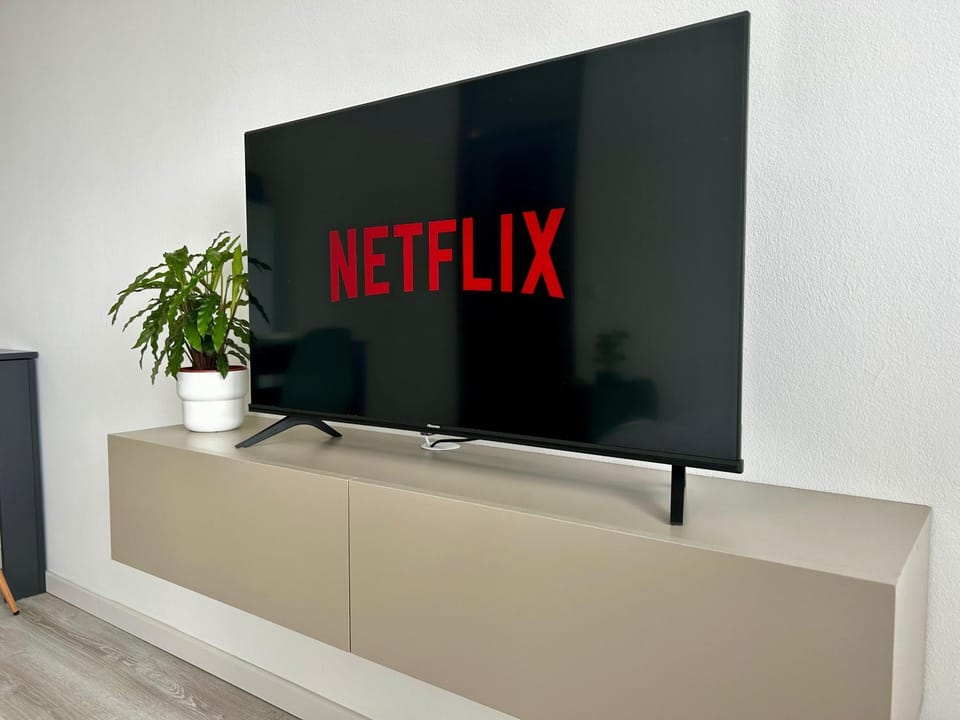 TV and multimedia, Evening entertainment