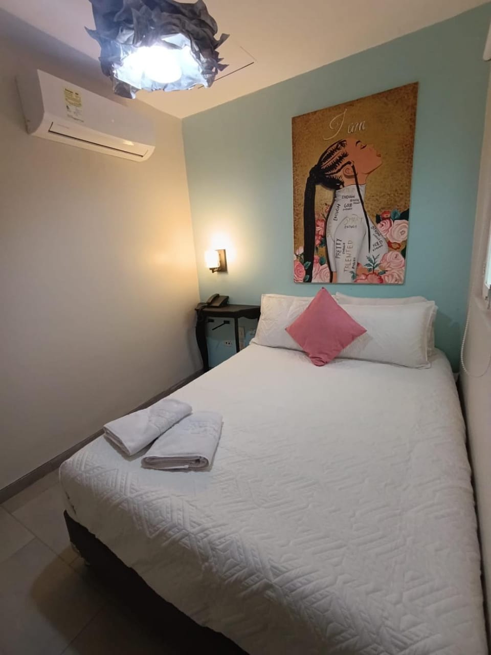 Bed, air conditioner