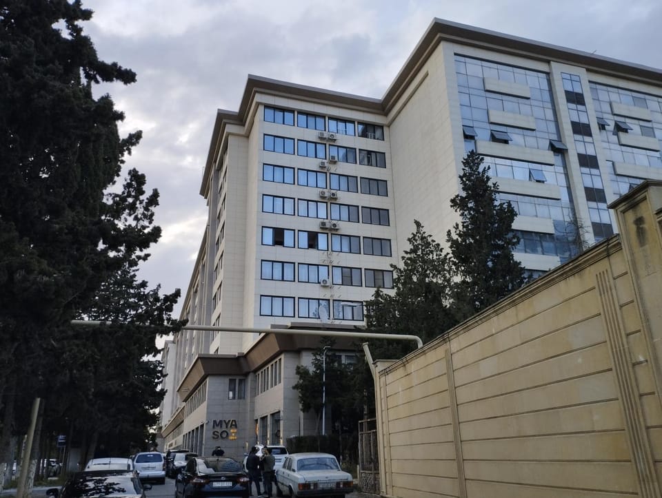 Анастасия в центре города! Улица, Иззет Набиев 2b Apartment in Baku