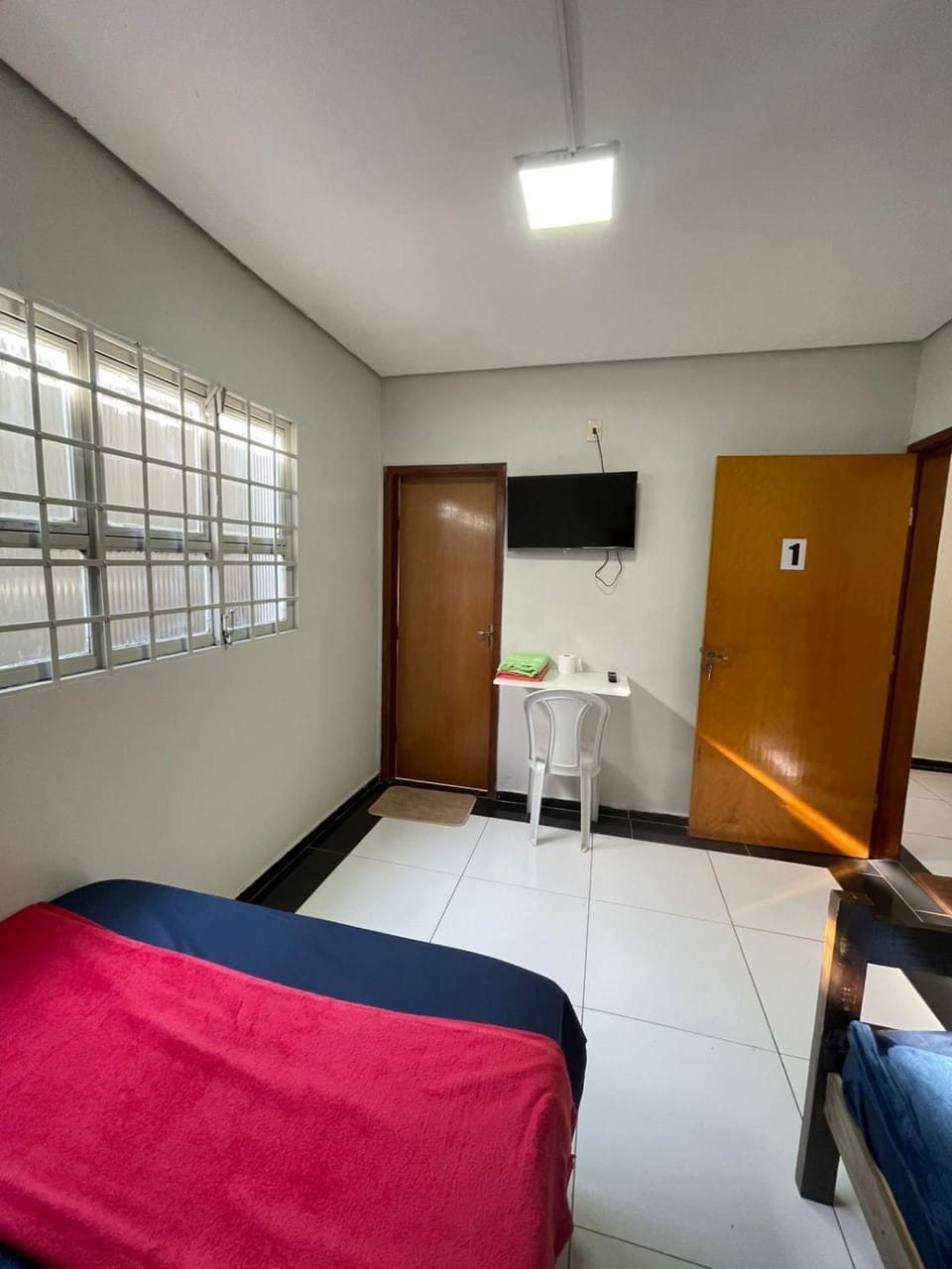 Suítes Canaã Bed and Breakfast in Uberlândia