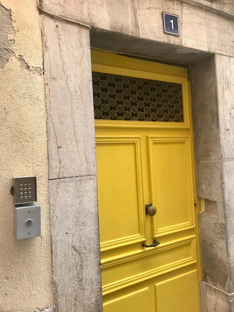 Facade/entrance