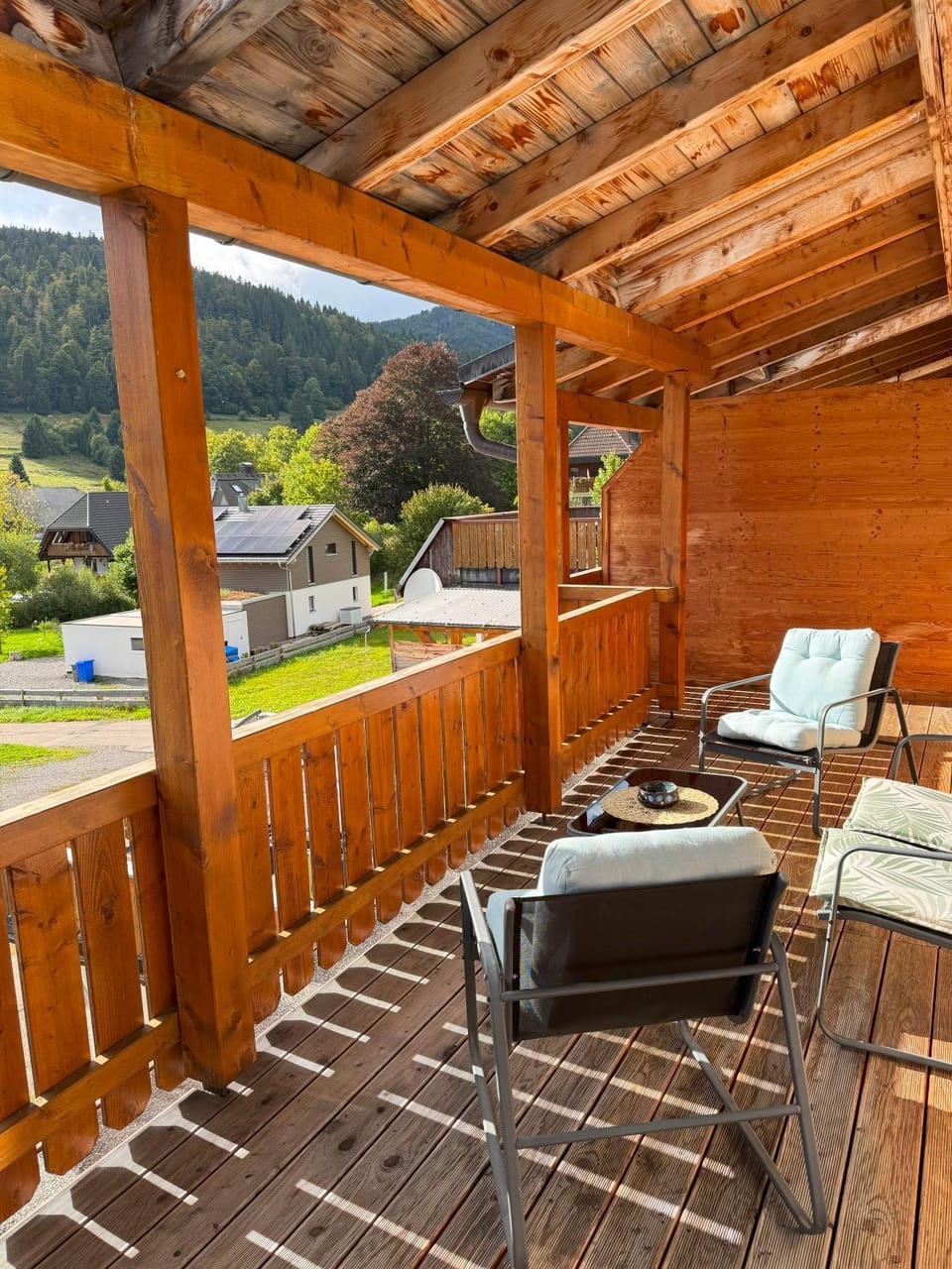 Day, Natural landscape, Seating area, Mountain view, pet friendly, pet friendly