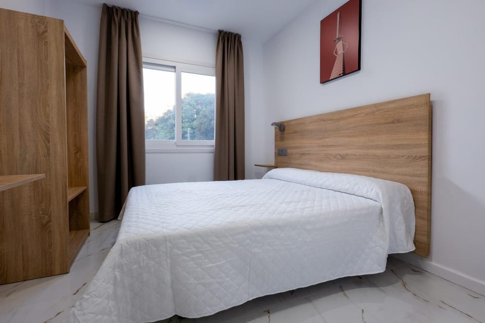 Bed, Photo of the whole room, Bedroom, wardrobe