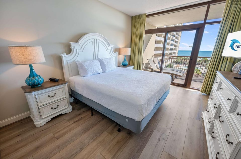 Newly Remodeled 2BR-North Beach Resort,Great Pools House in North Myrtle Beach