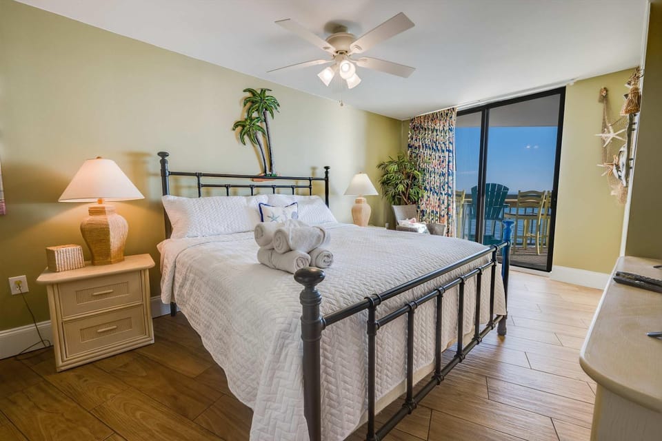 New 4BR Ocean Bay Club - Pools, Oceanview Condo House in North Myrtle Beach