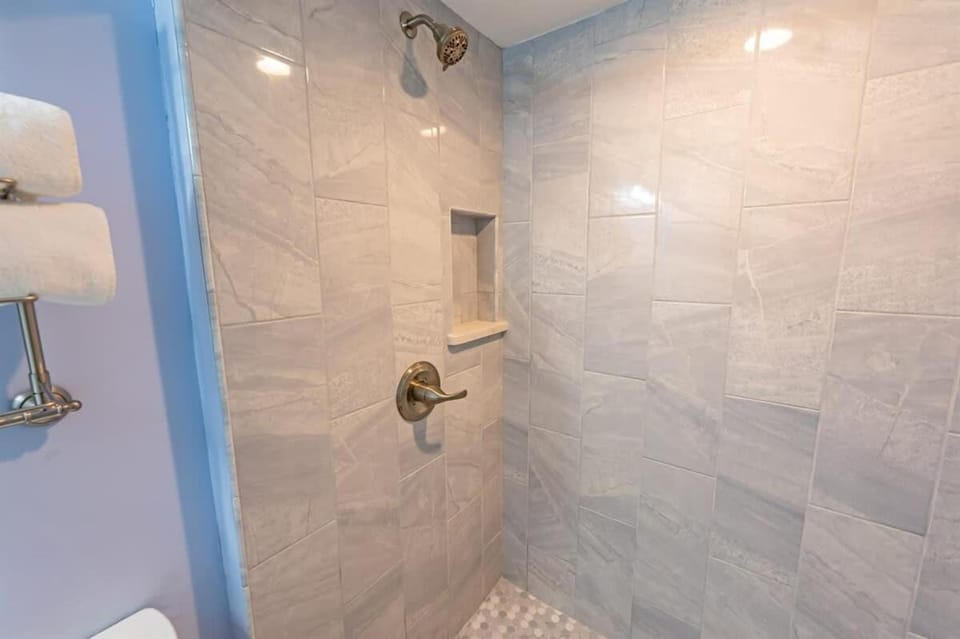 1BRM Ocean Forest Plaza Condo- Ocean Front, Pools! House in Myrtle Beach