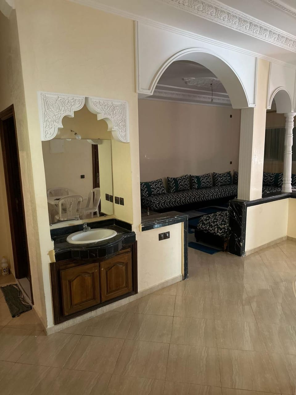 Belle appartement et spacieuse Apartment in Meknes