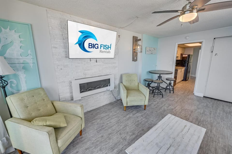 Pets welcome,direct oceanfront, poolside,1 bedroom Apartment in Myrtle Beach