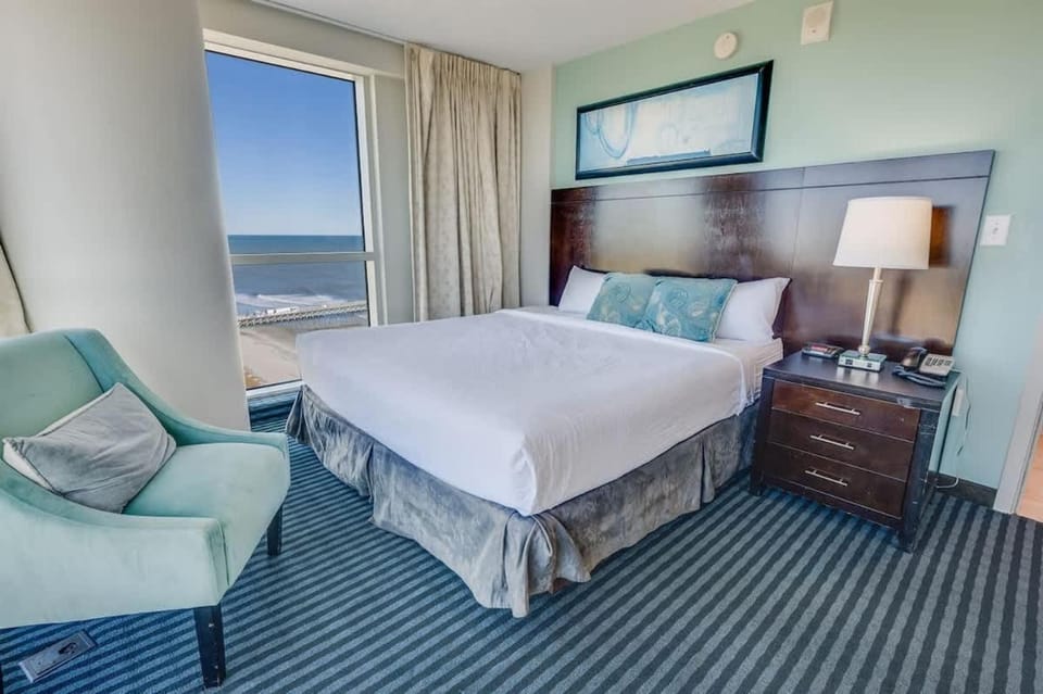 New HIGH 18th FLOOR, One of the Best Views in MB House in Myrtle Beach