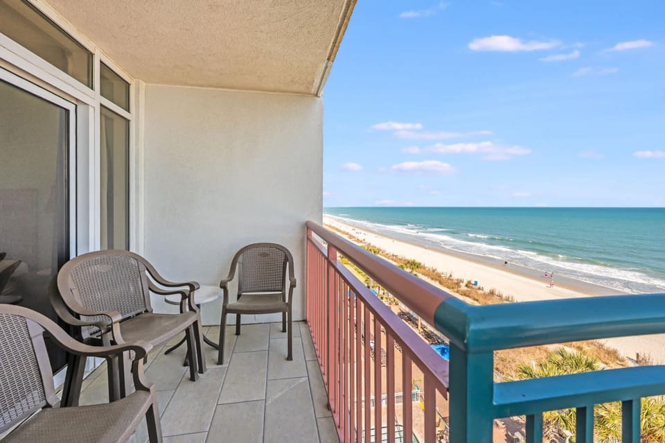 New 3BR at Paradise Resort,King Suite,Pools,Views! House in Myrtle Beach