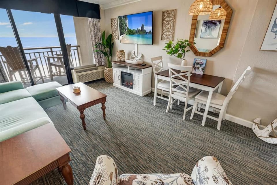 Amazing View of the Ocean Beautifully Decorated1BR House in Myrtle Beach