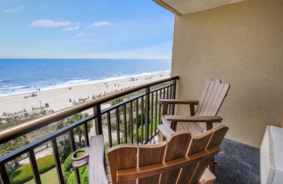 Amazing View of the Ocean Beautifully Decorated1BR House in Myrtle Beach