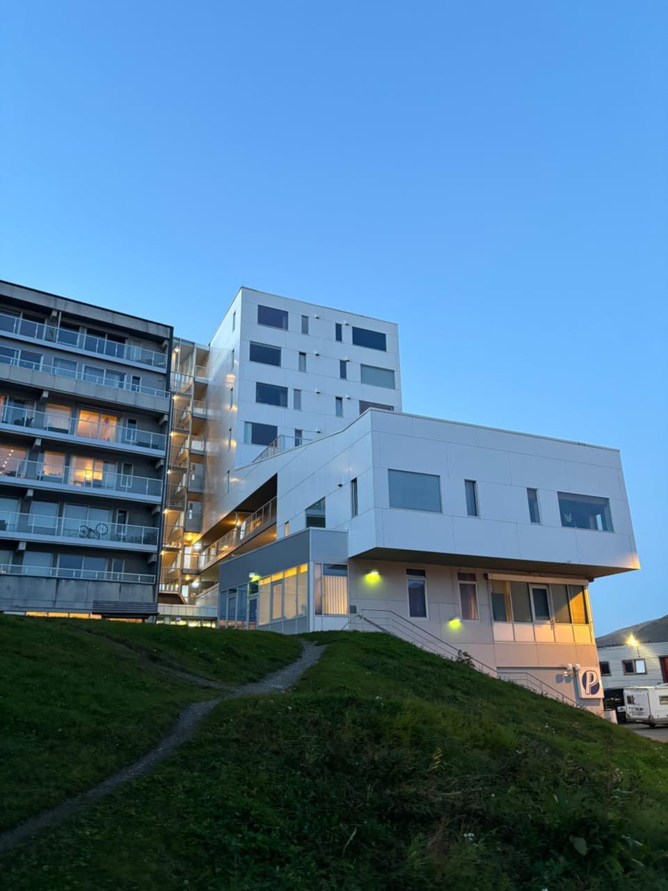 Stylish City Apartment with Panoramic Views Apartment in Tromso