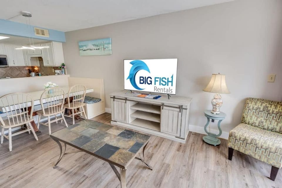 Sand Dunes Resort, Ocean View Getaway, 5th Floor! House in Myrtle Beach