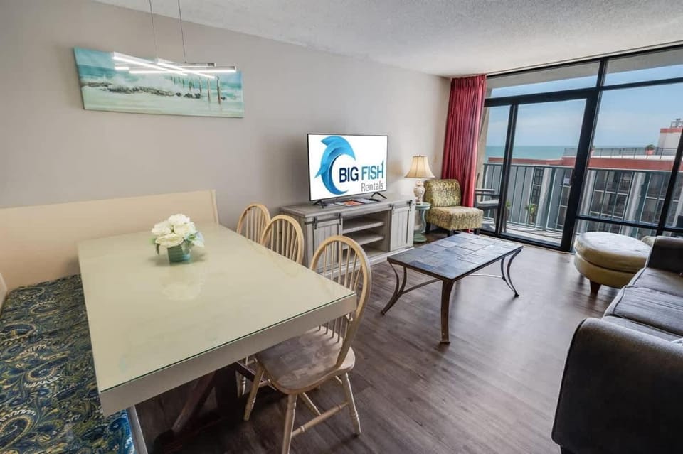 Sand Dunes Resort, Ocean View Getaway, 5th Floor! House in Myrtle Beach