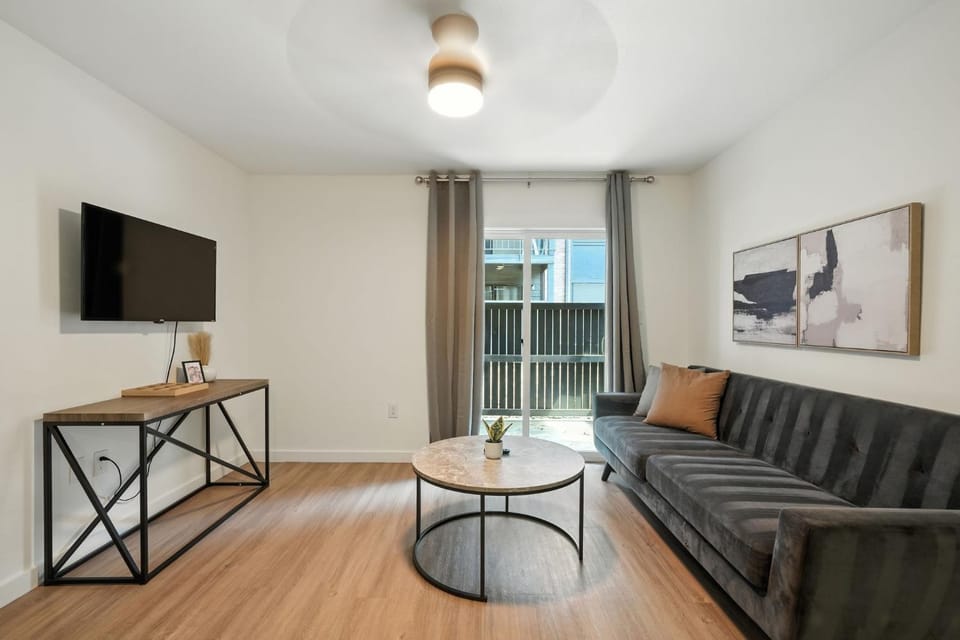 Muelller Flats 1613 I Spacious 1 Bed 1 Bath Apartment in Austin