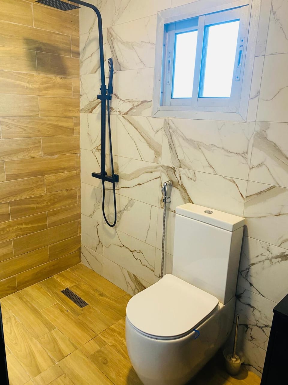 Chambre meublée milan 2 avec cuisine et canal Apartment in Douala