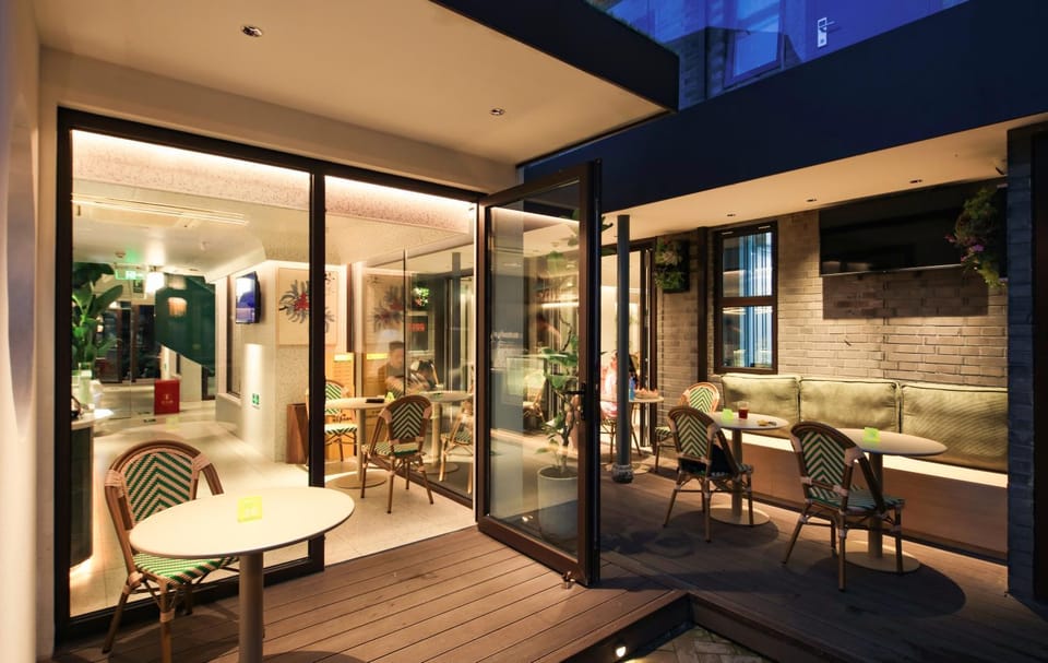 WeLight逐光旅舍百花深处胡同店 Hotel in Beijing