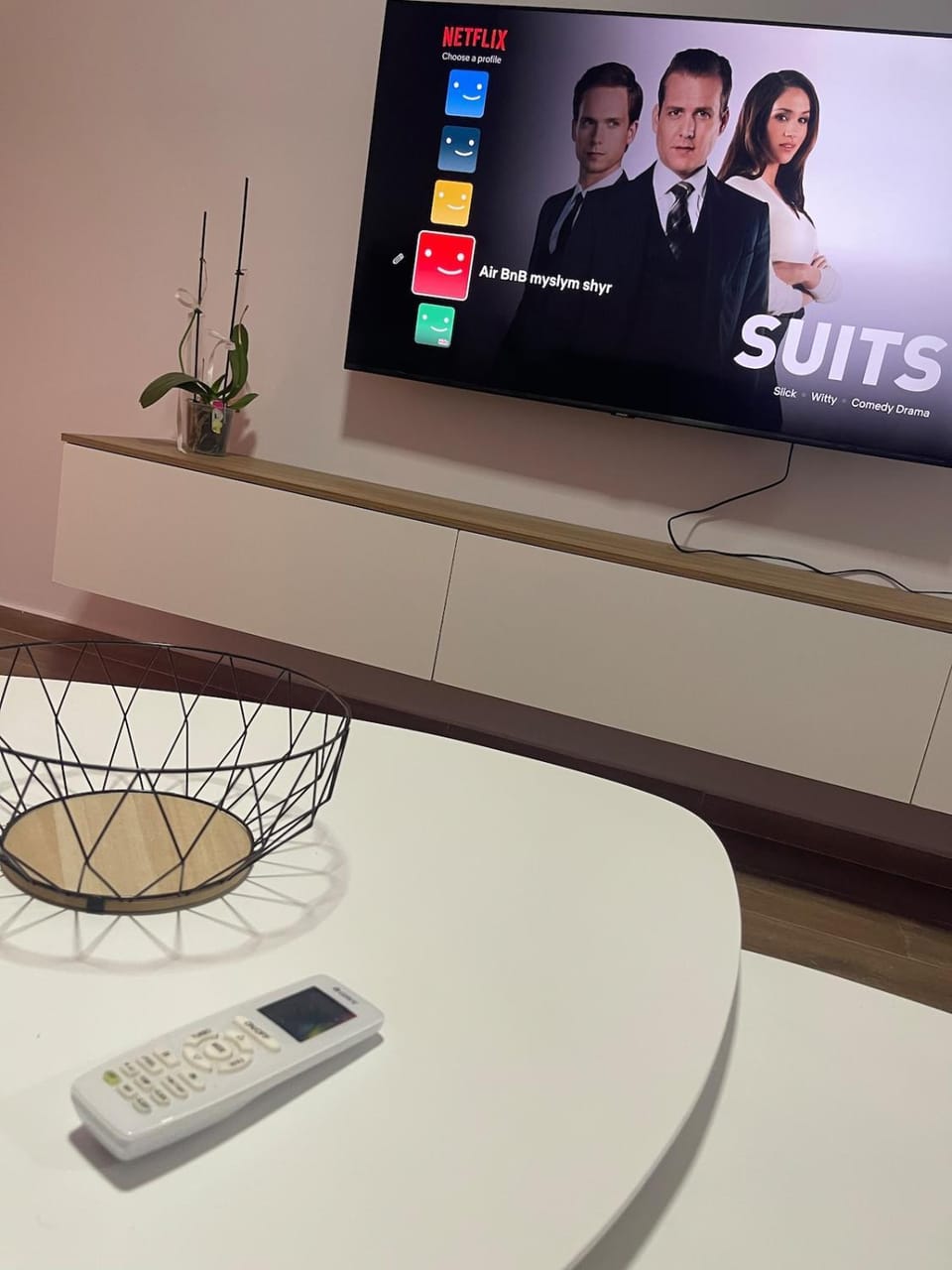 Ferit's Property Near Myslym Shyri Apartment in Tirana