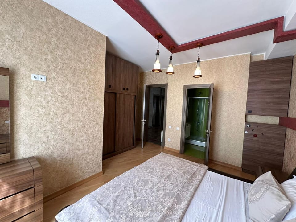 Милые апартаменты для большой семьи Apartment in Tbilisi, Georgia