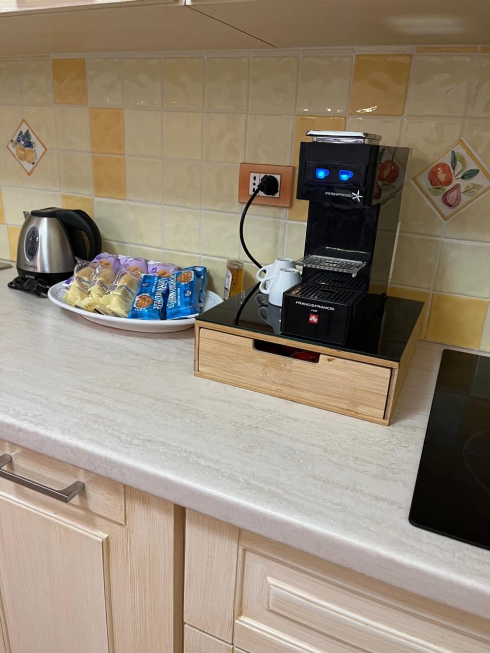 Coffee/tea facilities